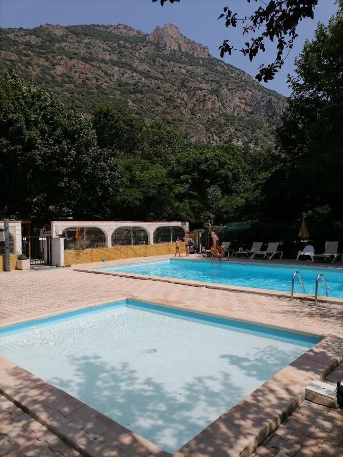 Mobil Home Dans Camping 3 Etoiles Mas De Lastourg Avec Piscine,Snack, Villefranche-de-Conflent Exteriör bild